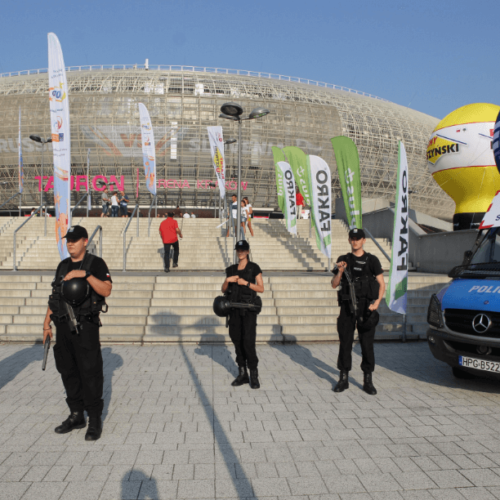 Krakowscy policjanci zabezpieczają Lotto Eurovolley Poland 2017